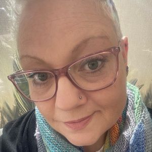 Meet your Posher, Georgina